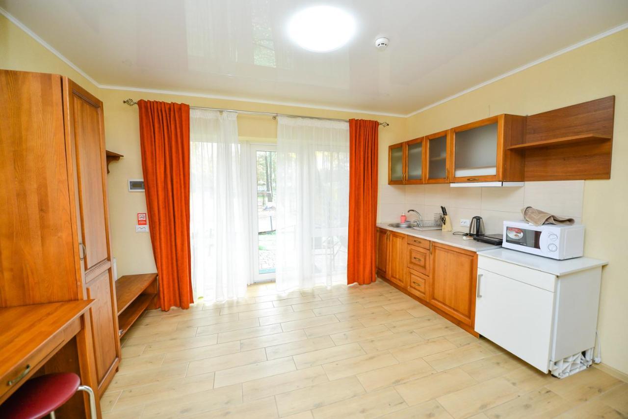 Forest Hotel Polis'ke Ngoại thất bức ảnh
