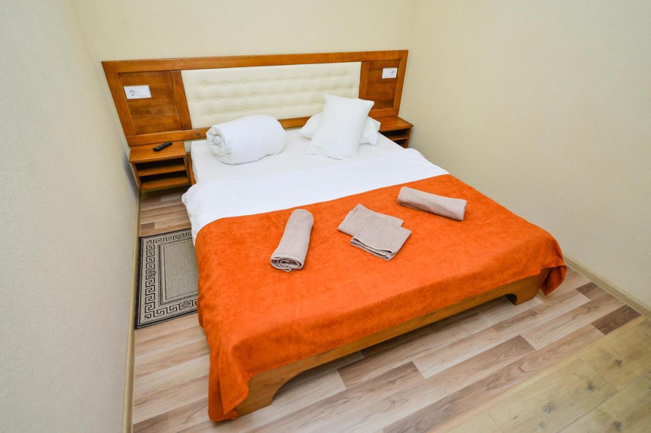 Forest Hotel Polis'ke Ngoại thất bức ảnh