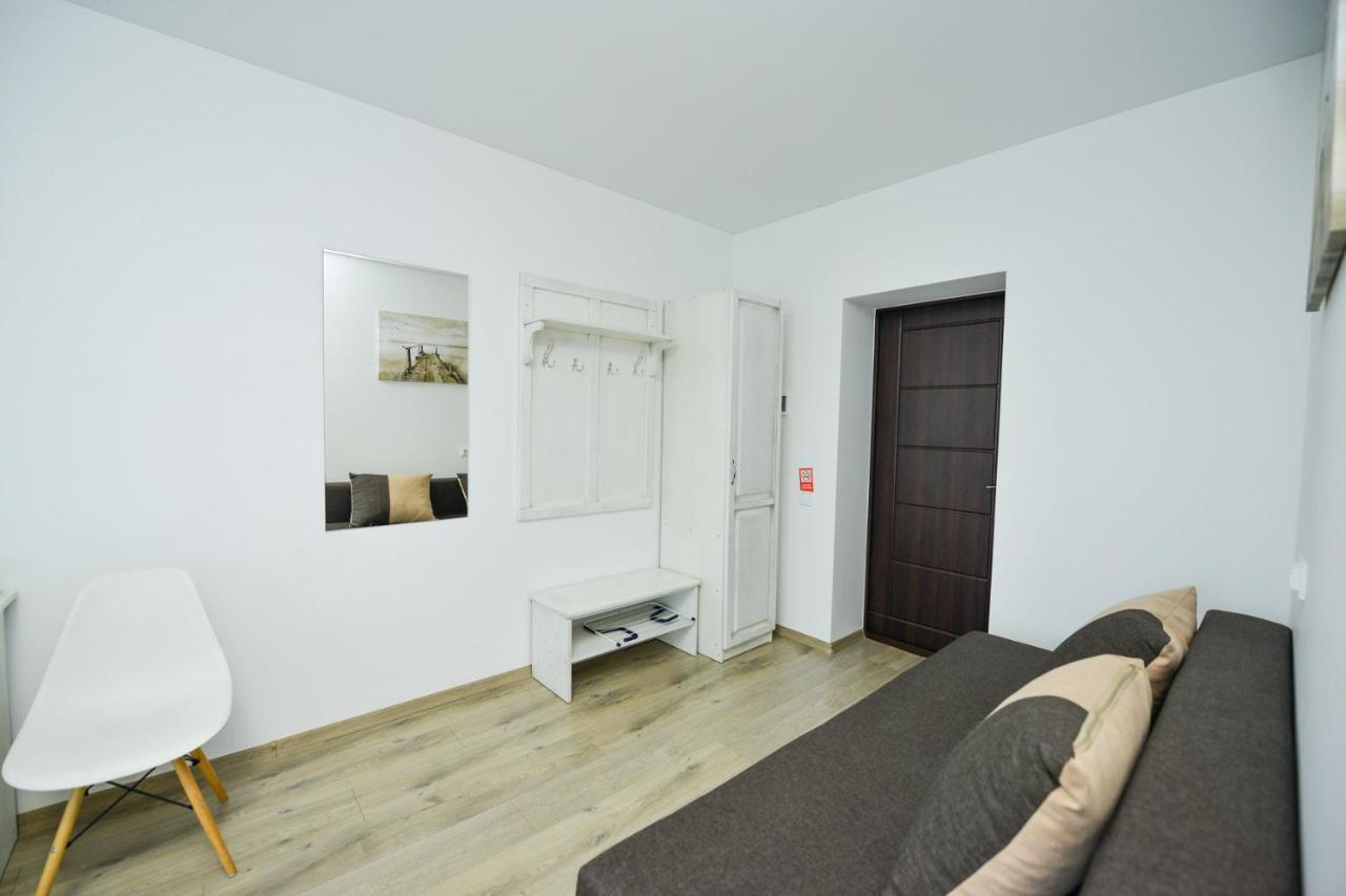 Forest Hotel Polis'ke Ngoại thất bức ảnh