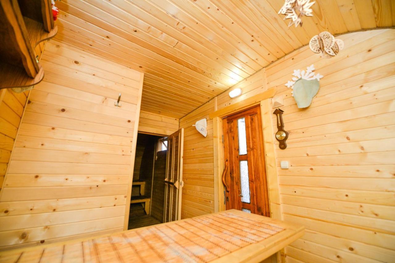 Forest Hotel Polis'ke Ngoại thất bức ảnh